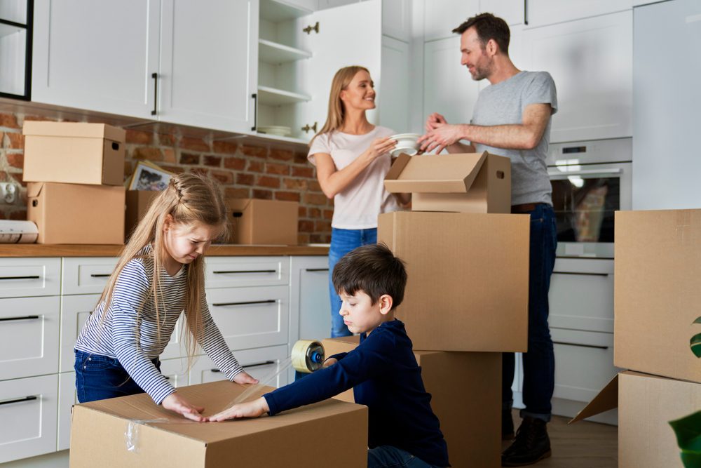 best way to pack up a kitchen for moving